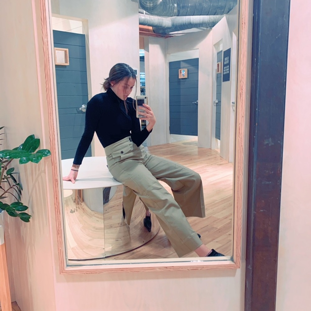 Meet your Posher, Parris